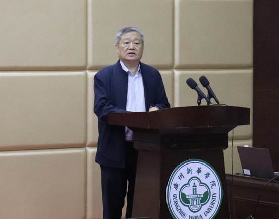 王庭槐校长 余恺欣 (2)