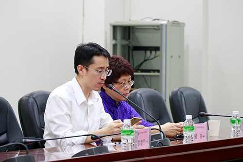 第二百七十四讲:中山大学黄桂副教授讲学新华:探讨教学驱动科研