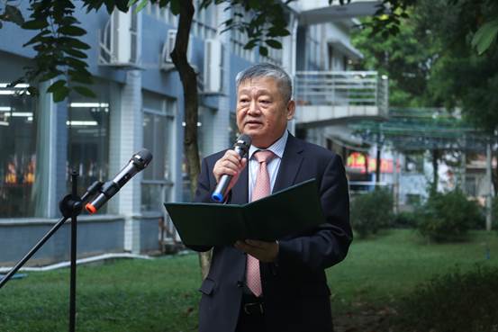 2.王庭槐校长主持 陈妍 (2)